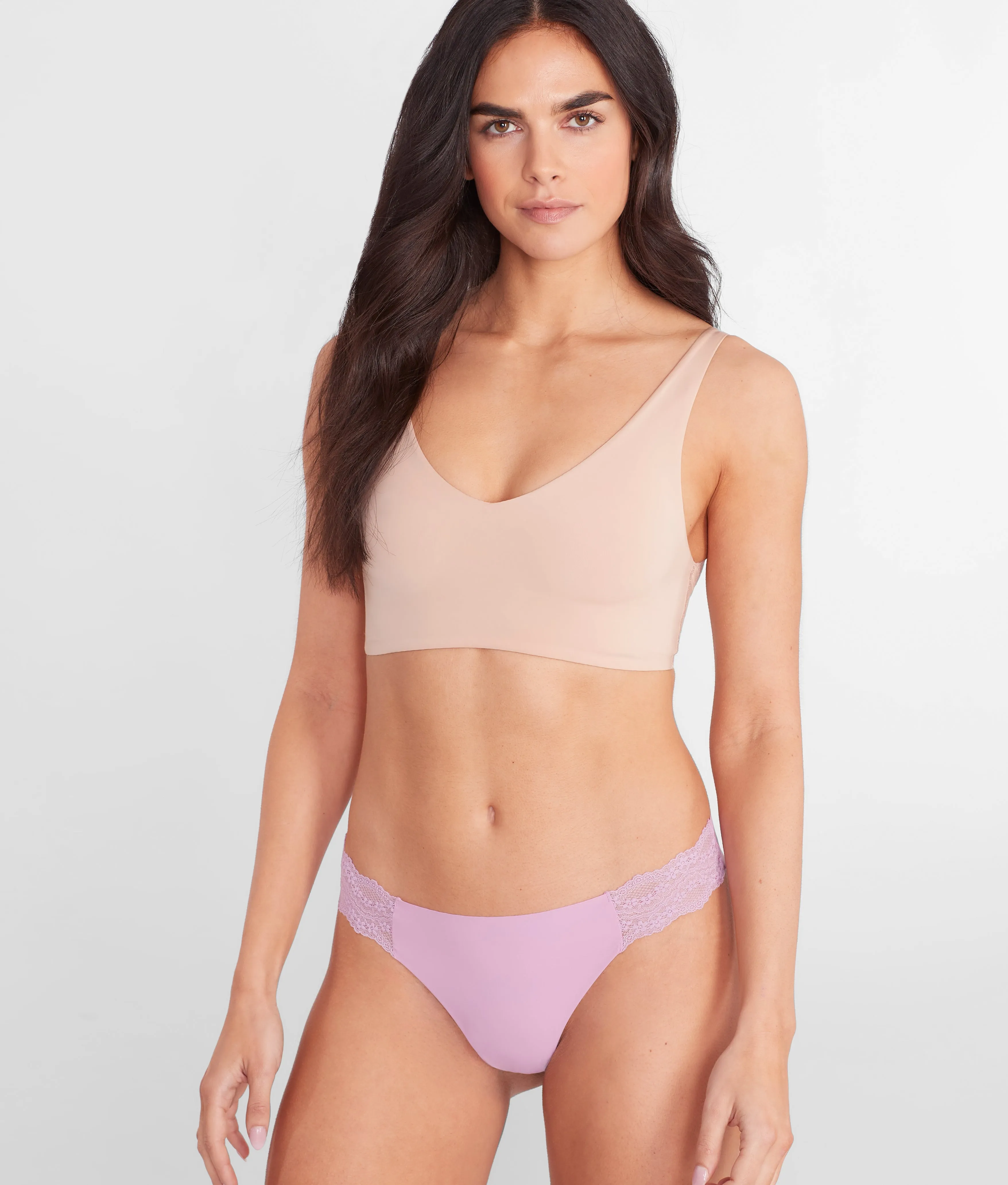 b.tempt'd by Wacoal Women's b.bare Thong
