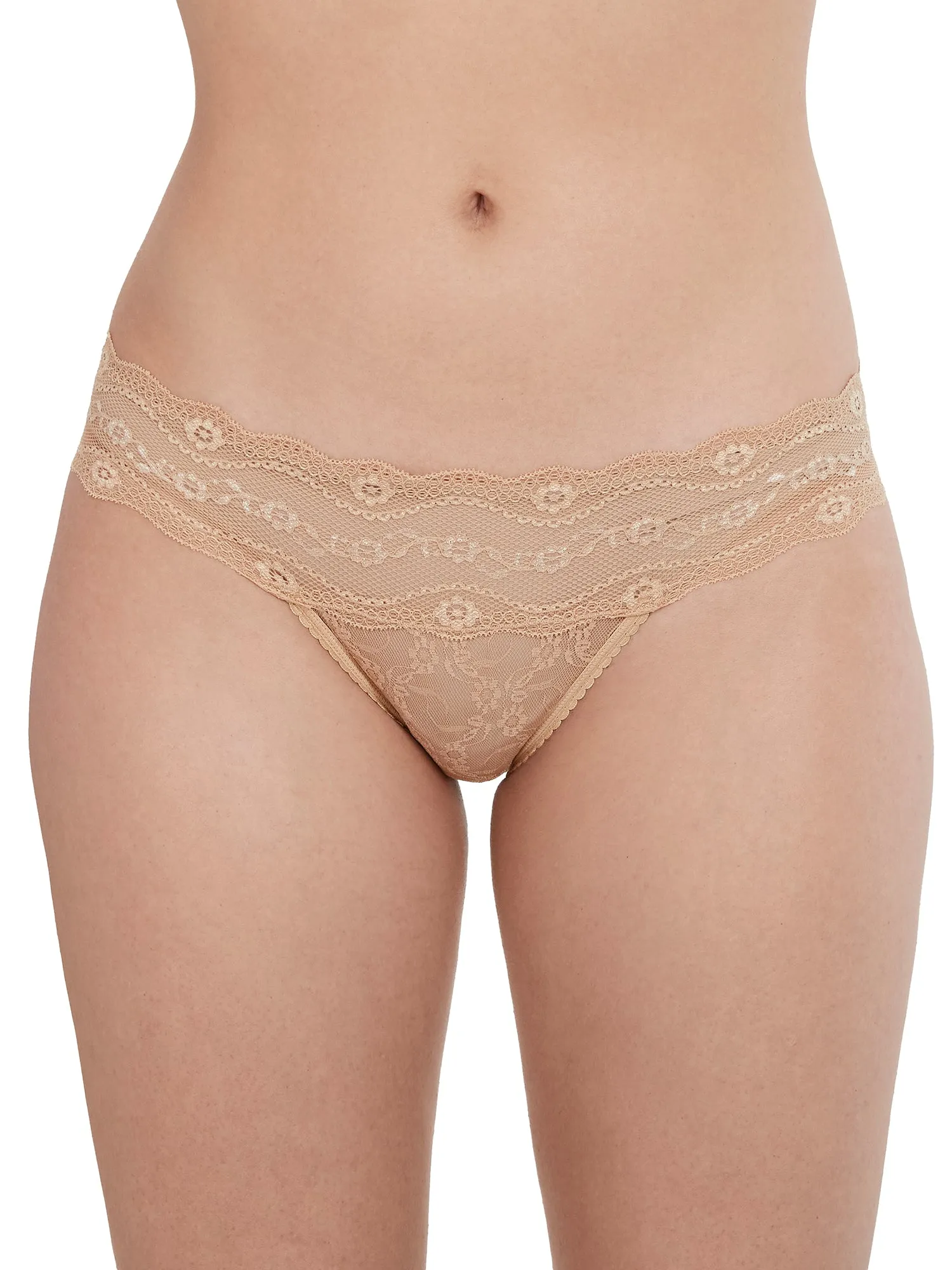 b.tempt'd by Wacoal Women's Lace Kiss Bikini