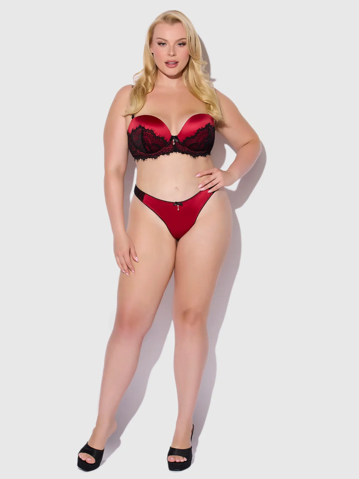 Lexi Lace Strapless Push Up Bra