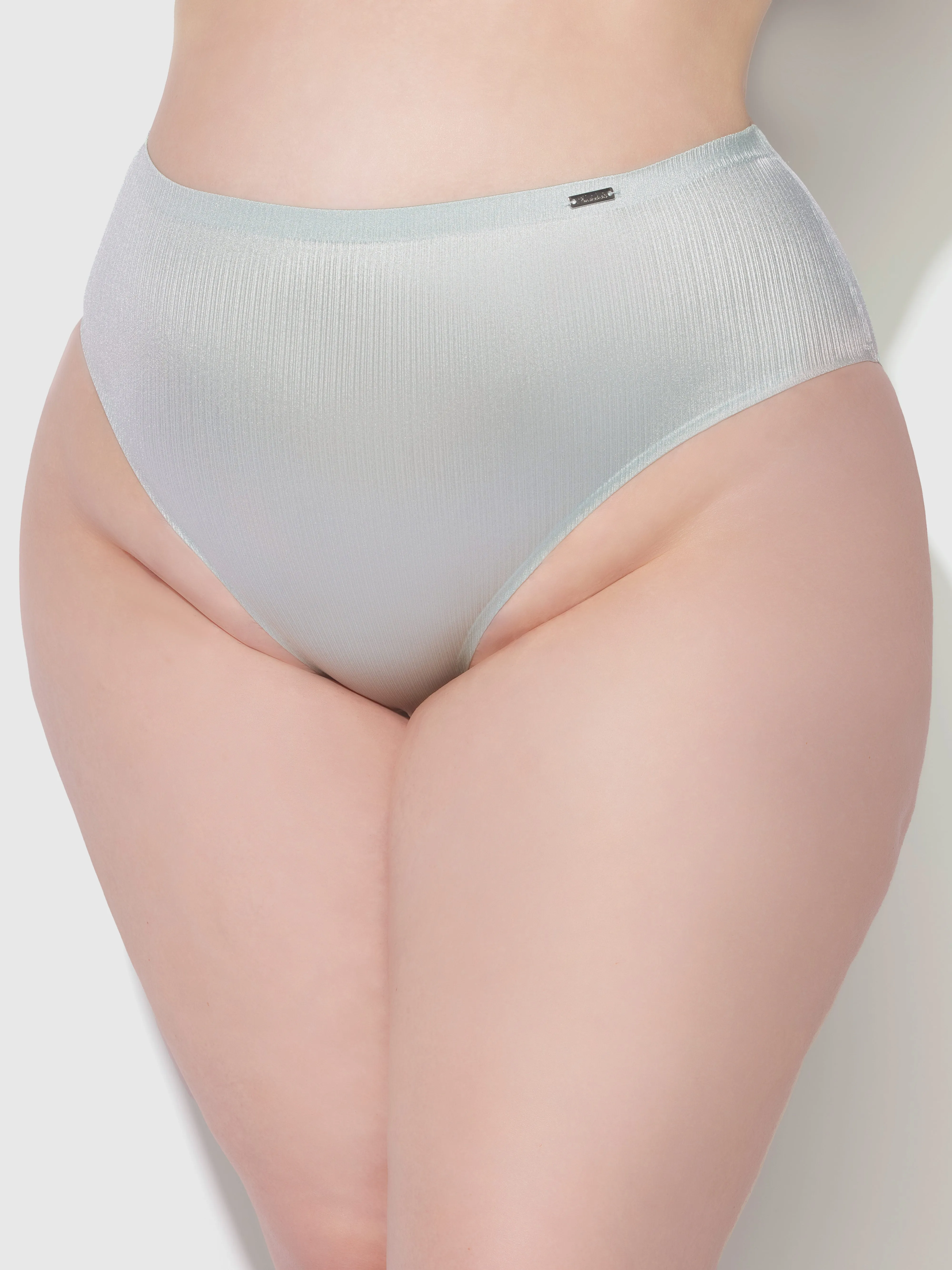 Mira Shimmer Micro Laser Bonded Hipster