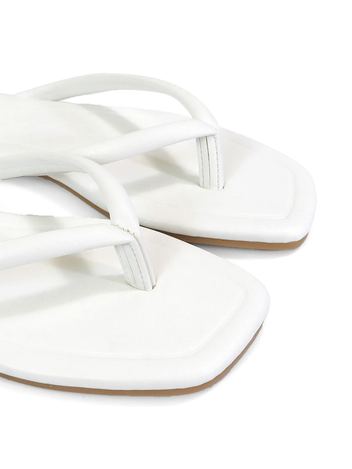 Tallulah Thong Flat Sandal